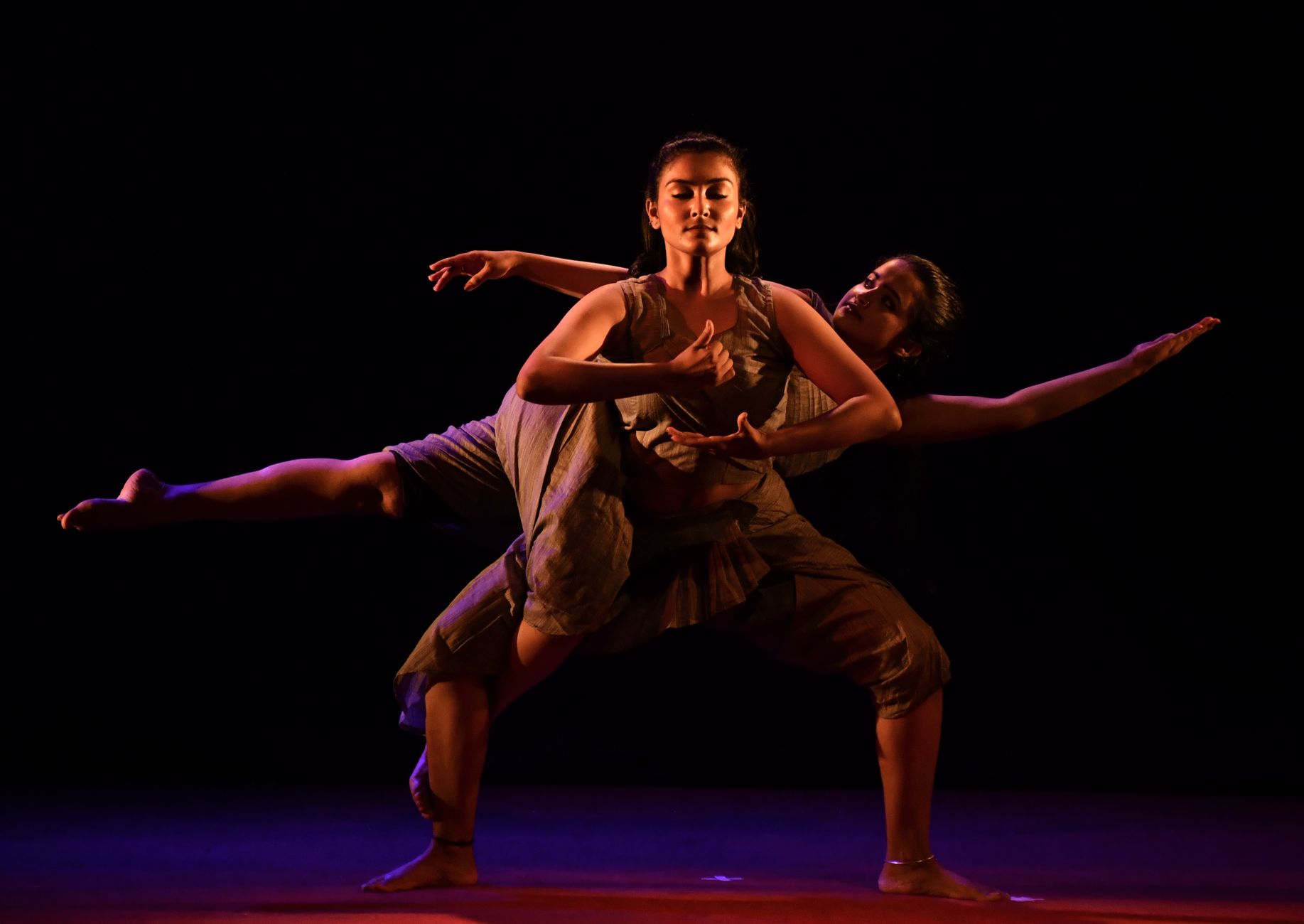 Niki Prasad performance